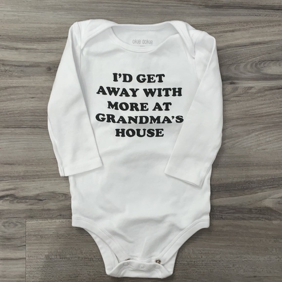 Assorted girls long sleeve onsie - Picture 6 of 7